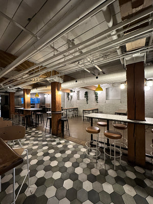 Mascot Brewery - King St Location - 220 King St W - Indoor Dining space